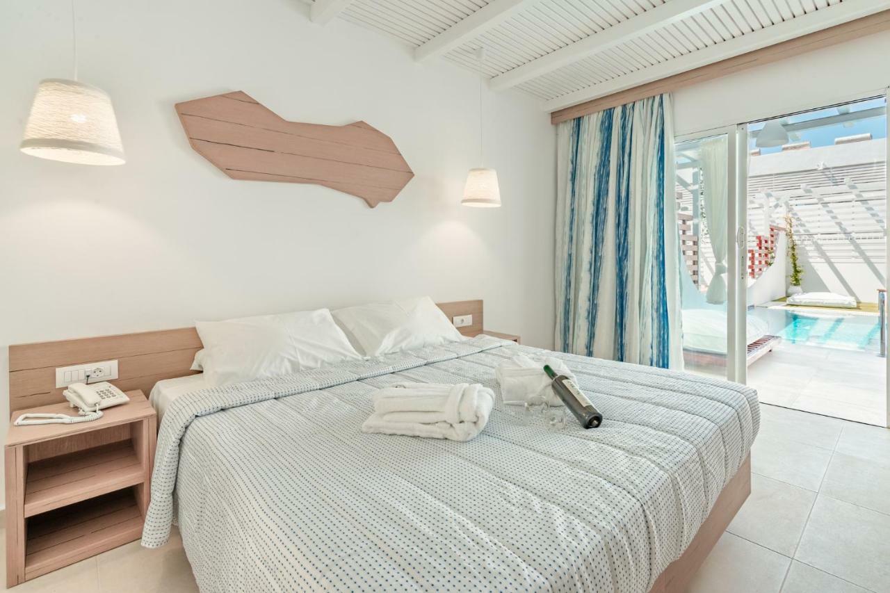 Aloe Hotel - Adults Only Фалираки Стая снимка