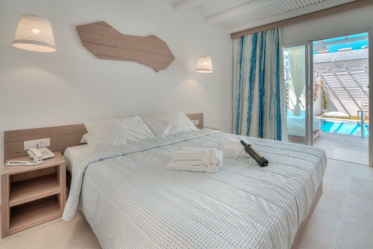 Aloe Hotel - Adults Only Фалираки Стая снимка