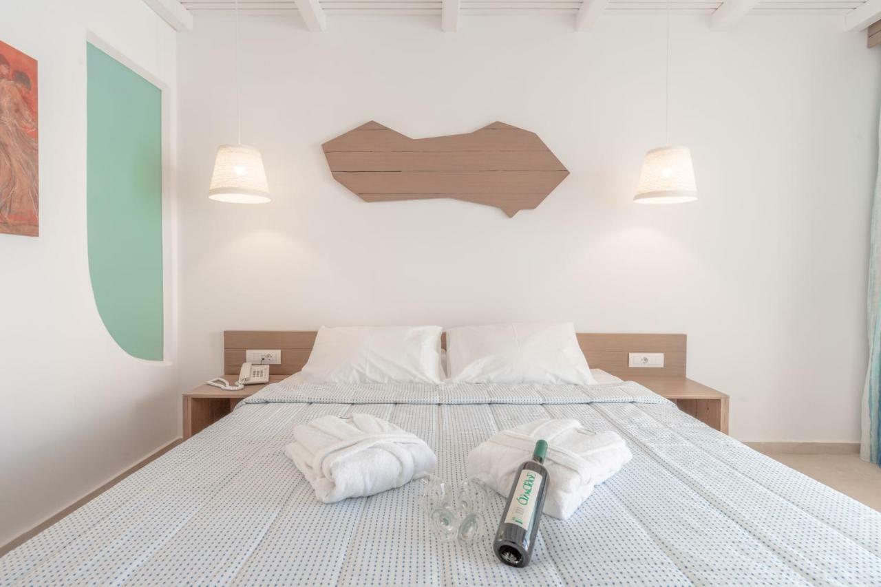 Aloe Hotel - Adults Only Фалираки Стая снимка